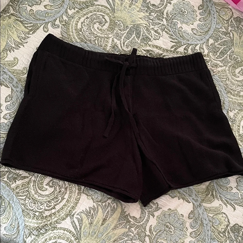 Universal Threads XXL Shorts - Picture 2 of 8